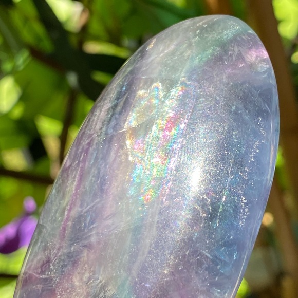 Giant Rainbow Fluorite Palm Stone - Picture 6 of 15